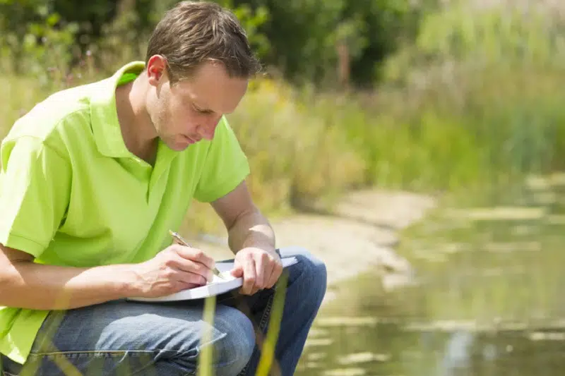 Comment trouver une école qui forme dans le domaine de l’environnement